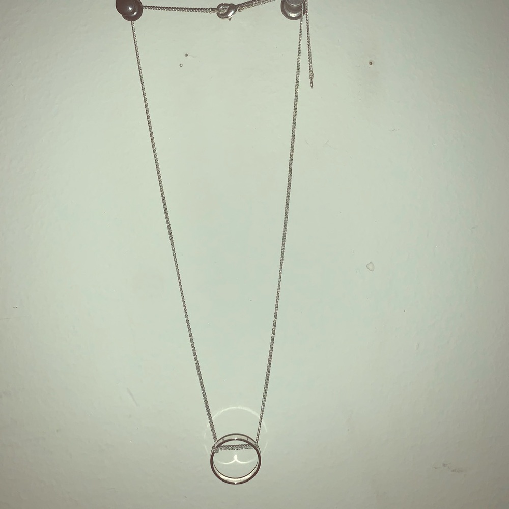 H&M circle necklace